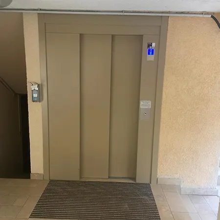 شقة Duplex Direct كالفي